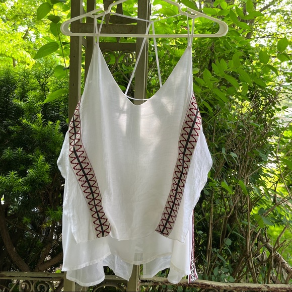 Dex Tiered Blouse - Picture 3 of 5